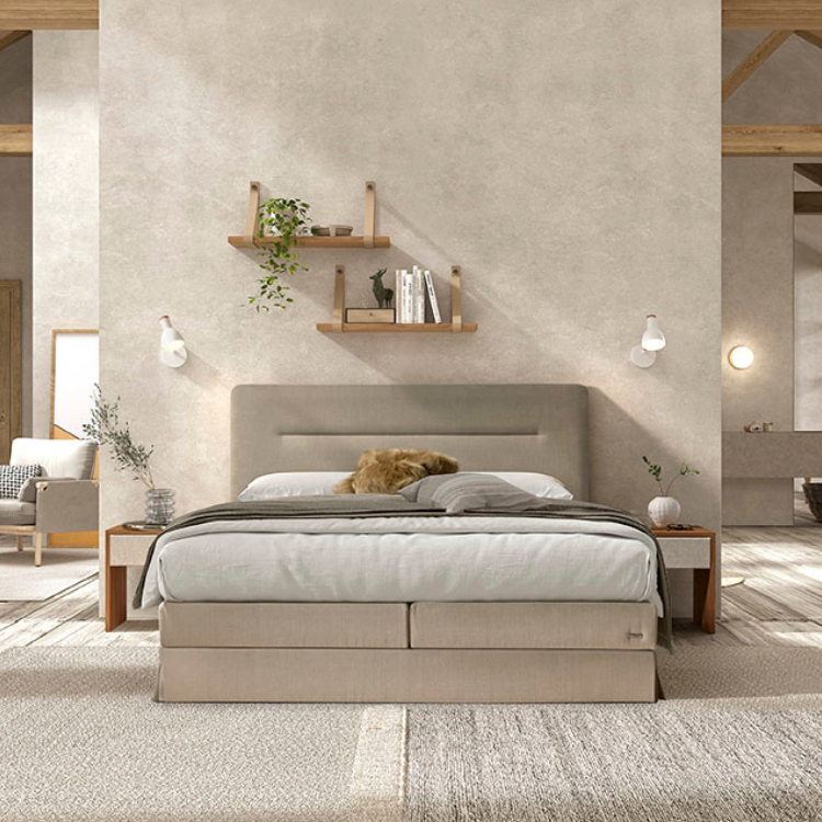 Breng tijdloze elegantie in je slaapkamer met klassieke verfijnde details. Met sierlijke lijnen straalt het bed grandeur en charme uit.